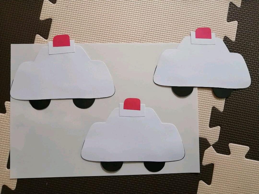Amazon.co.jp: パトカー×3枚 壁面 : おもちゃ Amazon.co.jp: パトカー×3枚 壁面 : おもちゃ